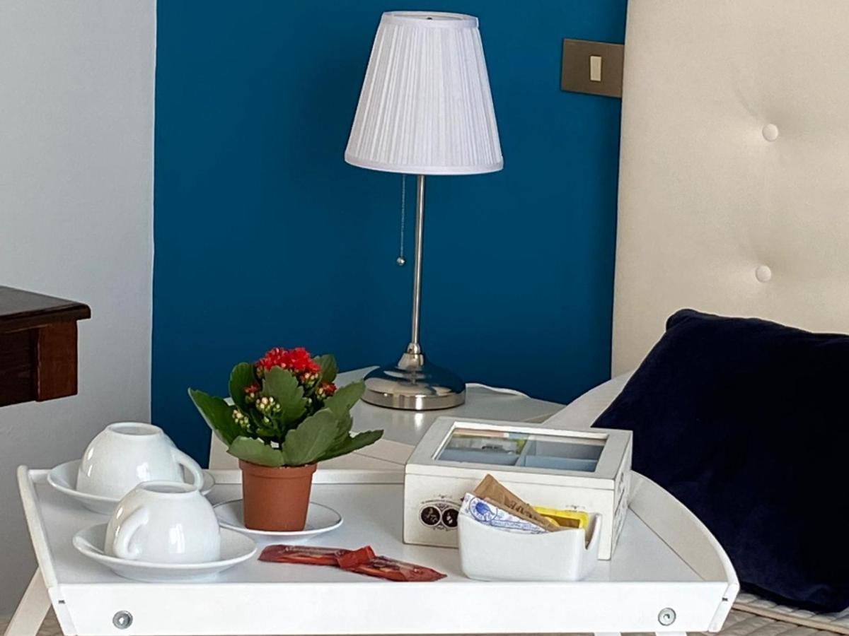 Apartment In The Center Terrasini Zewnętrze zdjęcie